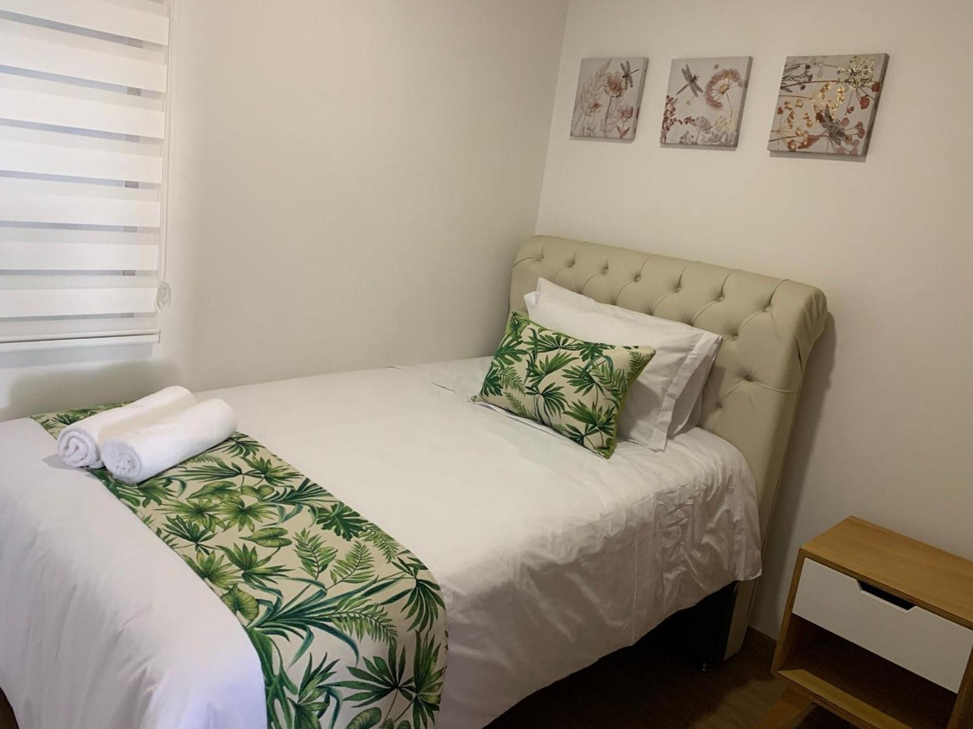 Apartamentos San Jose Vistal Al Lago, Cerca Del Parque. Guatape. Екстер'єр фото